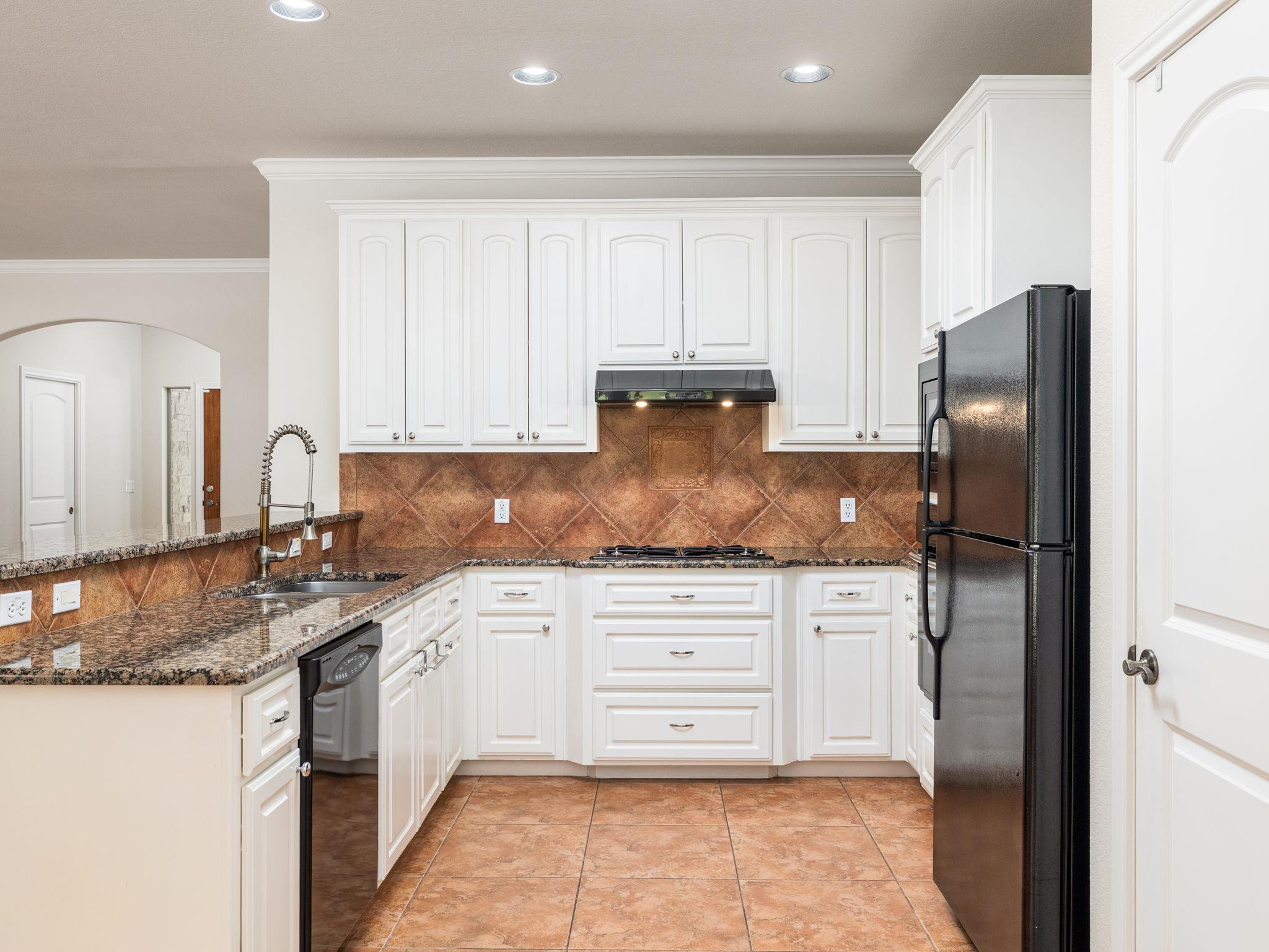 4914 Big Bend Trl, Georgetown, TX 78633