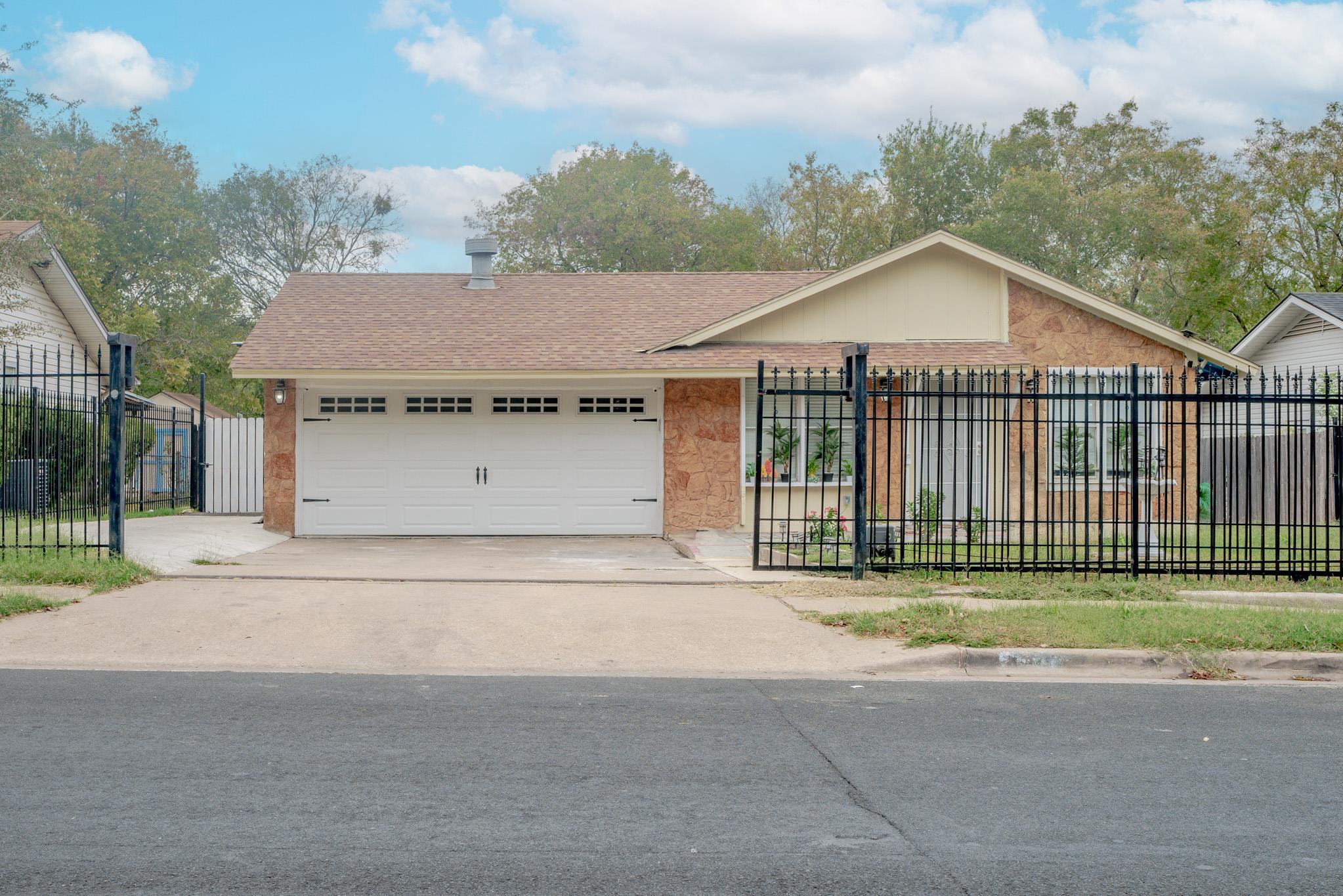 9801 Oriole Dr, Austin, TX 78753