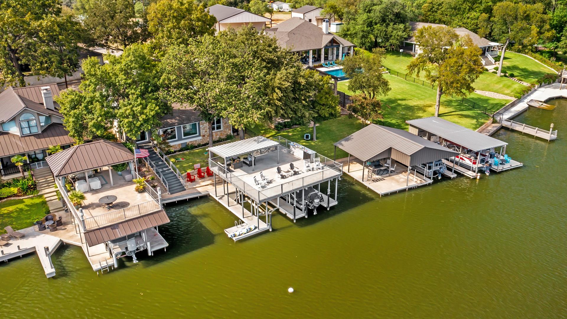 2270 Fred Woods Dr, Kingsland, TX 78639