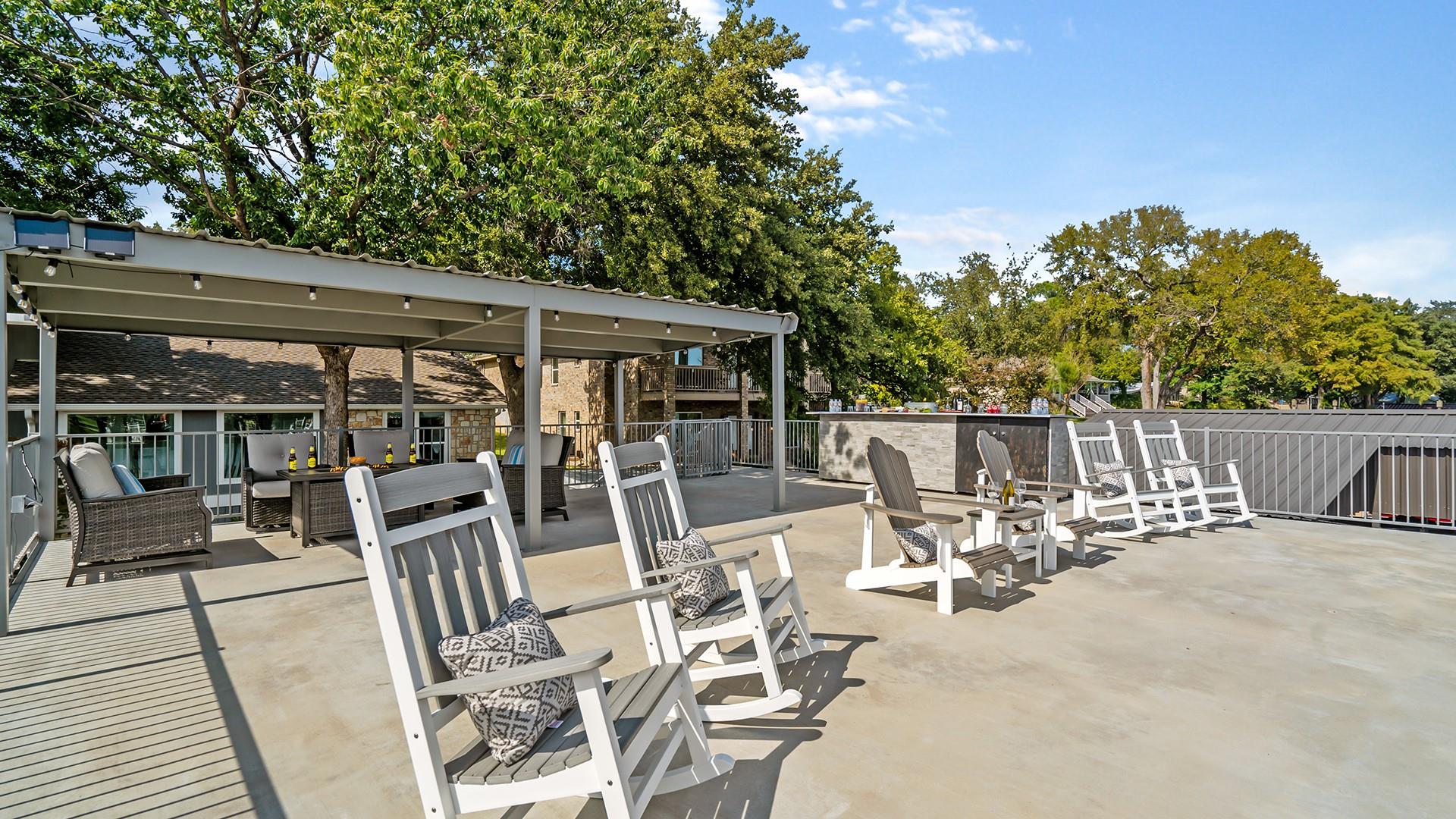 2270 Fred Woods Dr, Kingsland, TX 78639