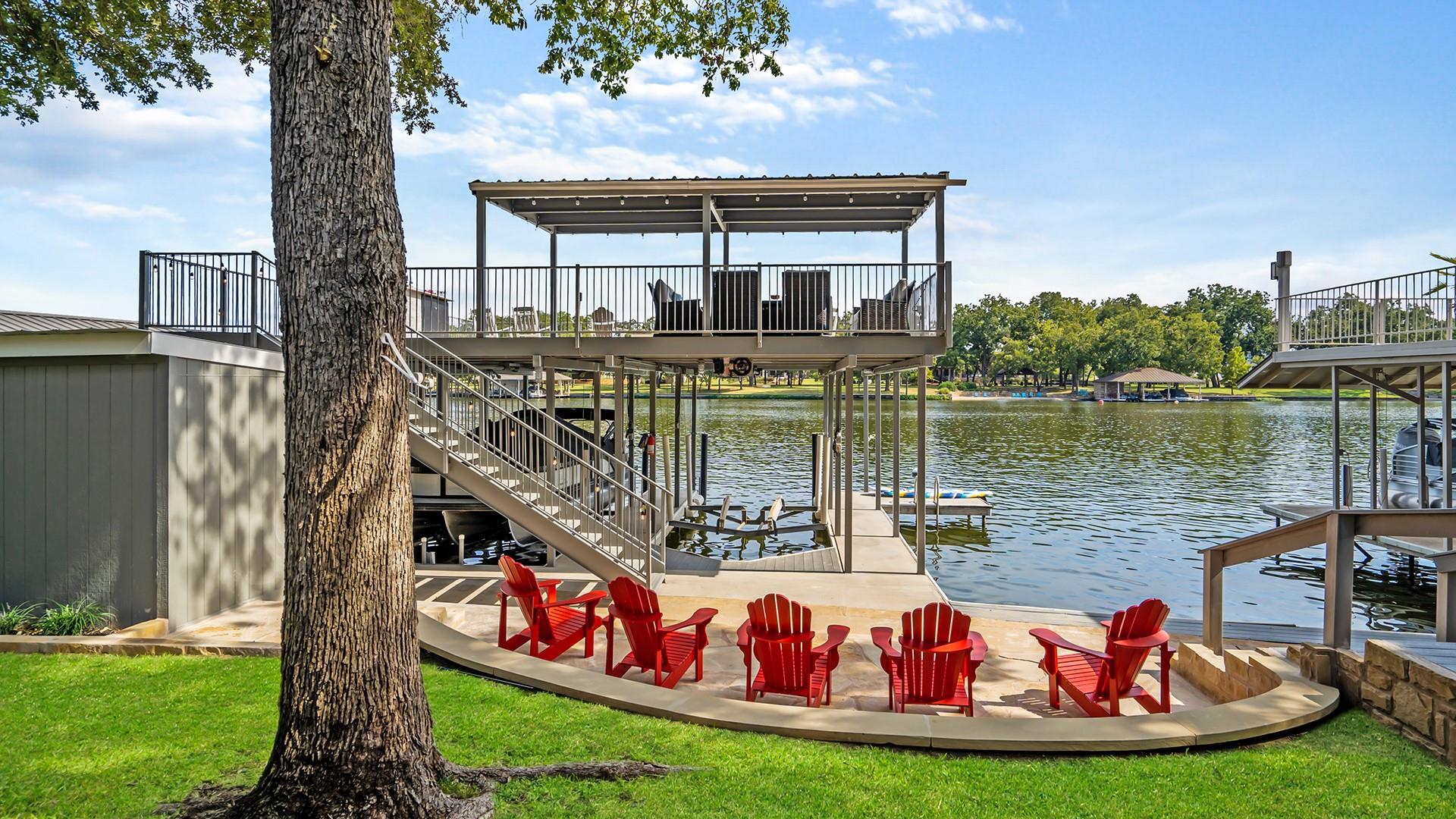 2270 Fred Woods Dr, Kingsland, TX 78639