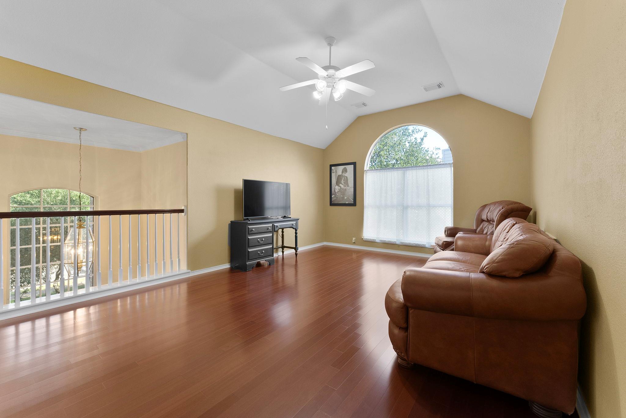 8105 Red Bird Ct, Austin, TX 78726