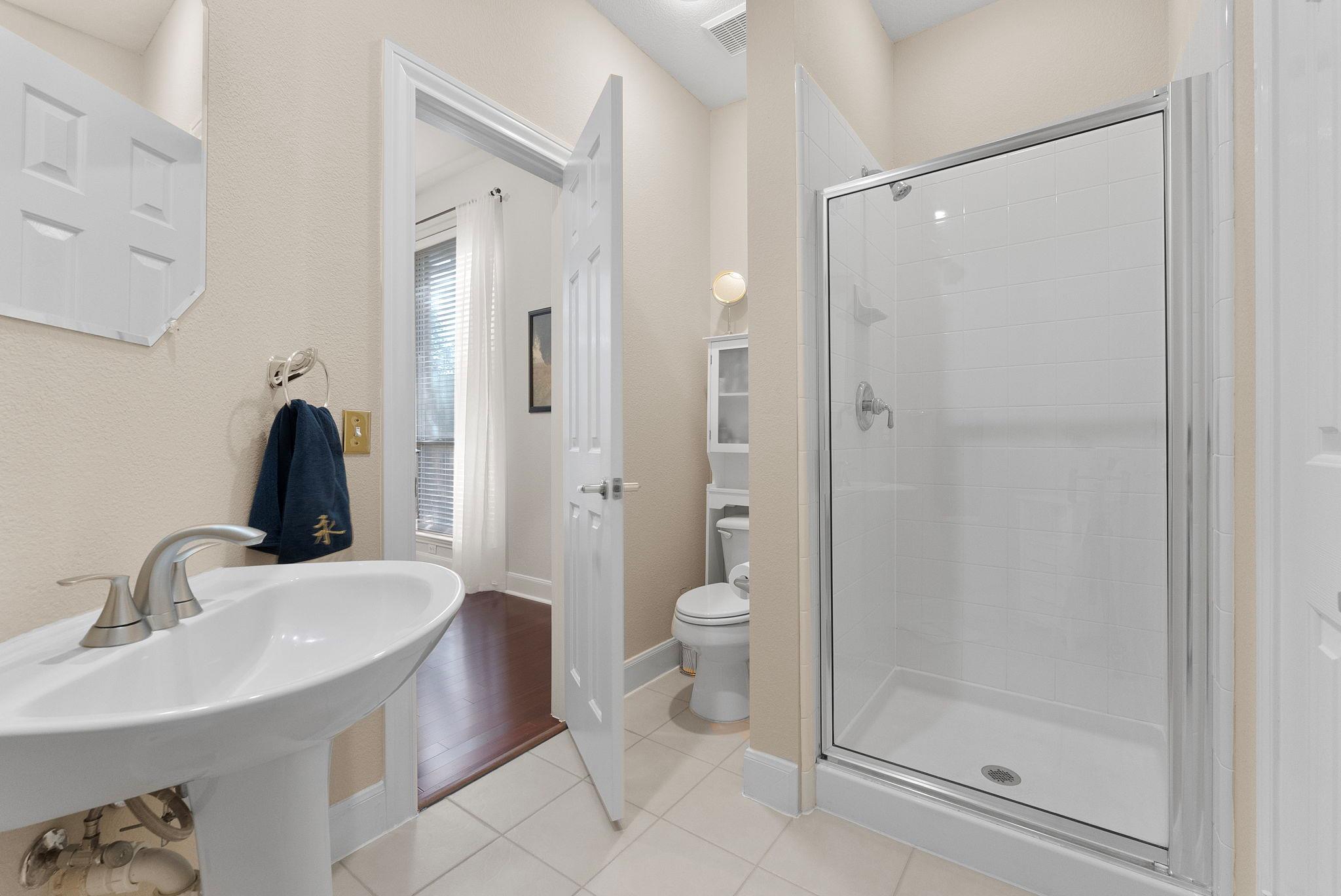 8105 Red Bird Ct, Austin, TX 78726