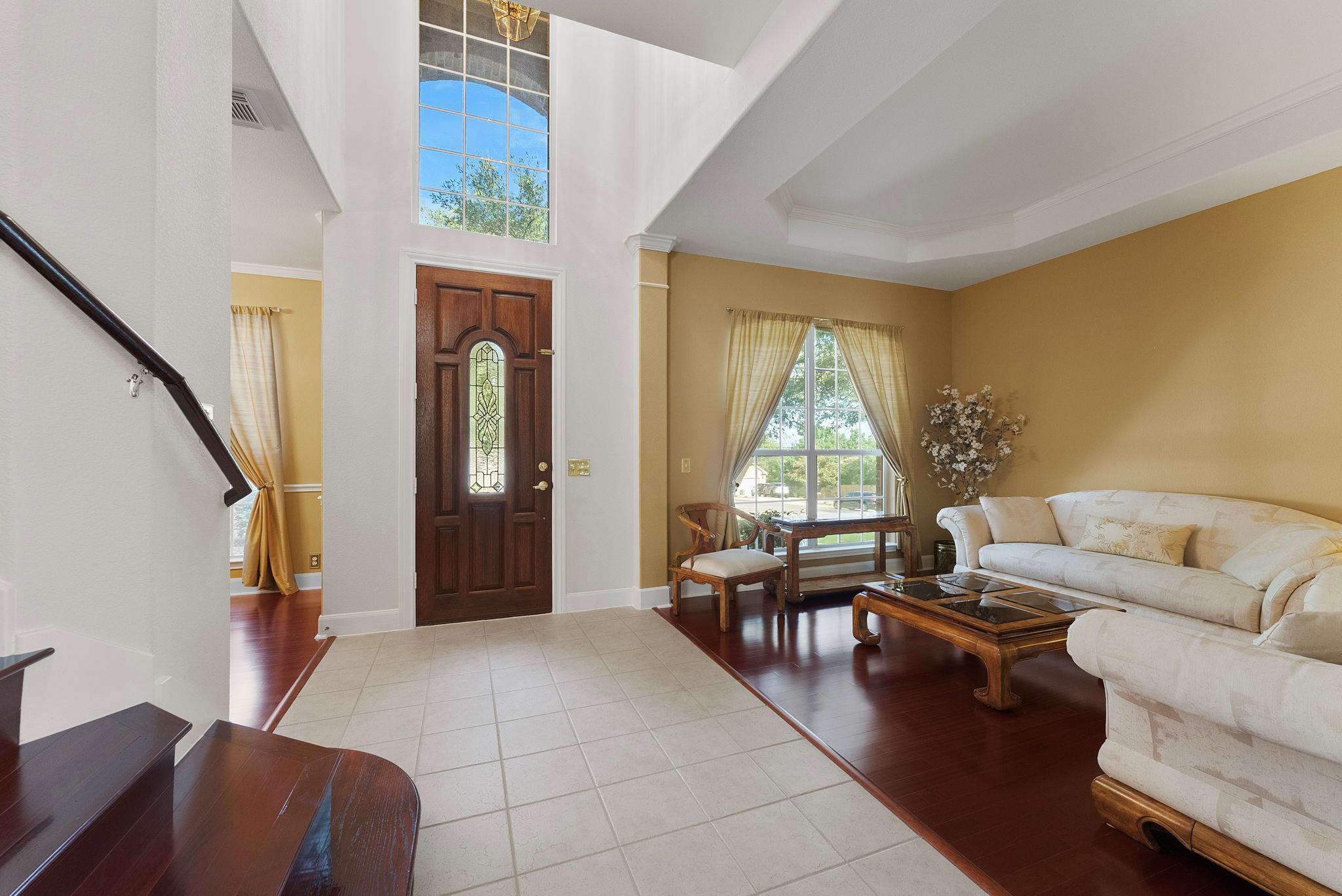 8105 Red Bird Ct, Austin, TX 78726