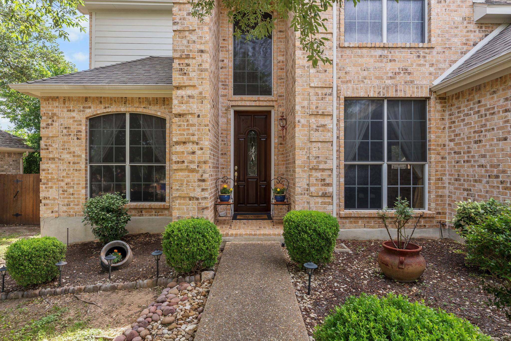 8105 Red Bird Ct, Austin, TX 78726