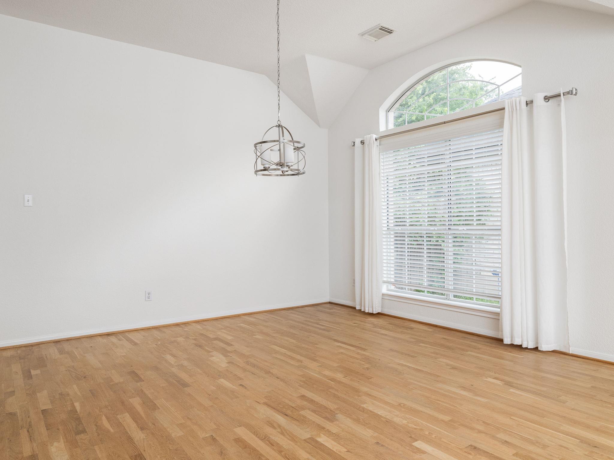 2424 Emmett Pkwy, Austin, TX 78728