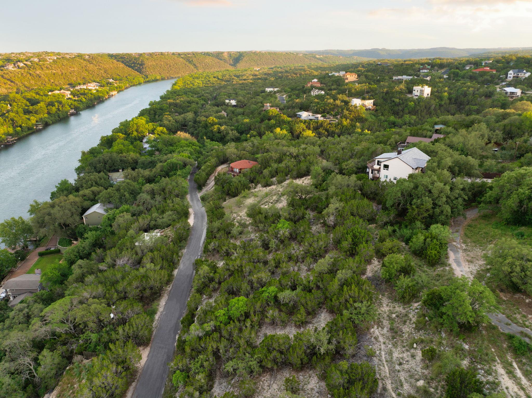 2300 Big Horn Dr, Austin, TX 78734