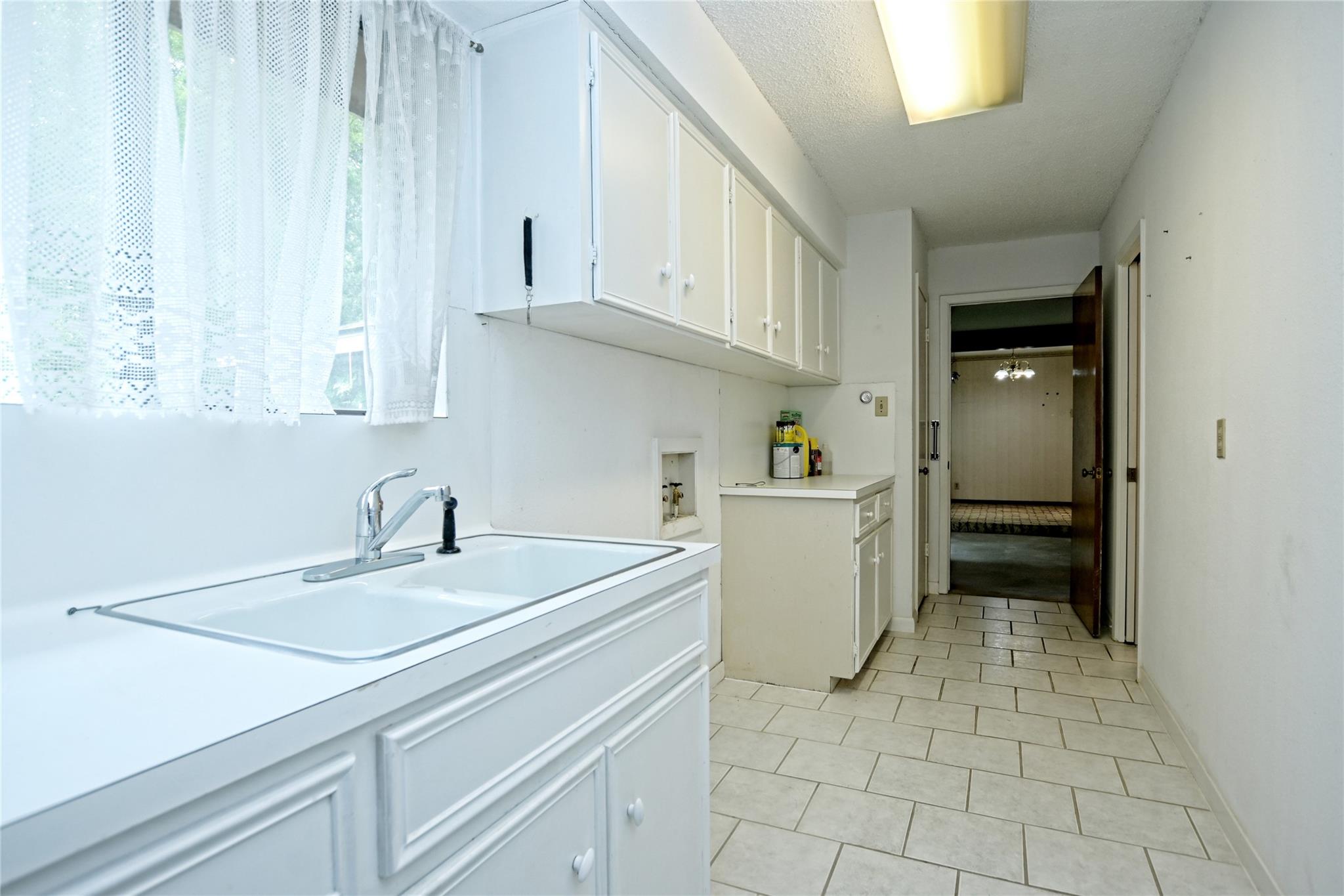 10925 Preston Trails Dr, Austin, TX 78747