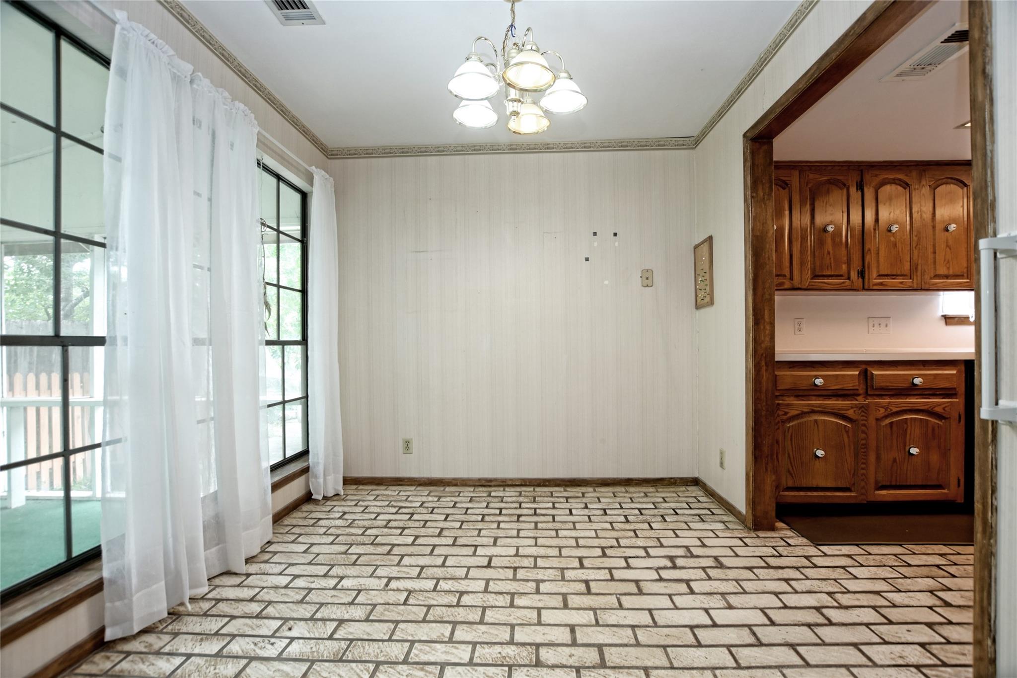 10925 Preston Trails Dr, Austin, TX 78747