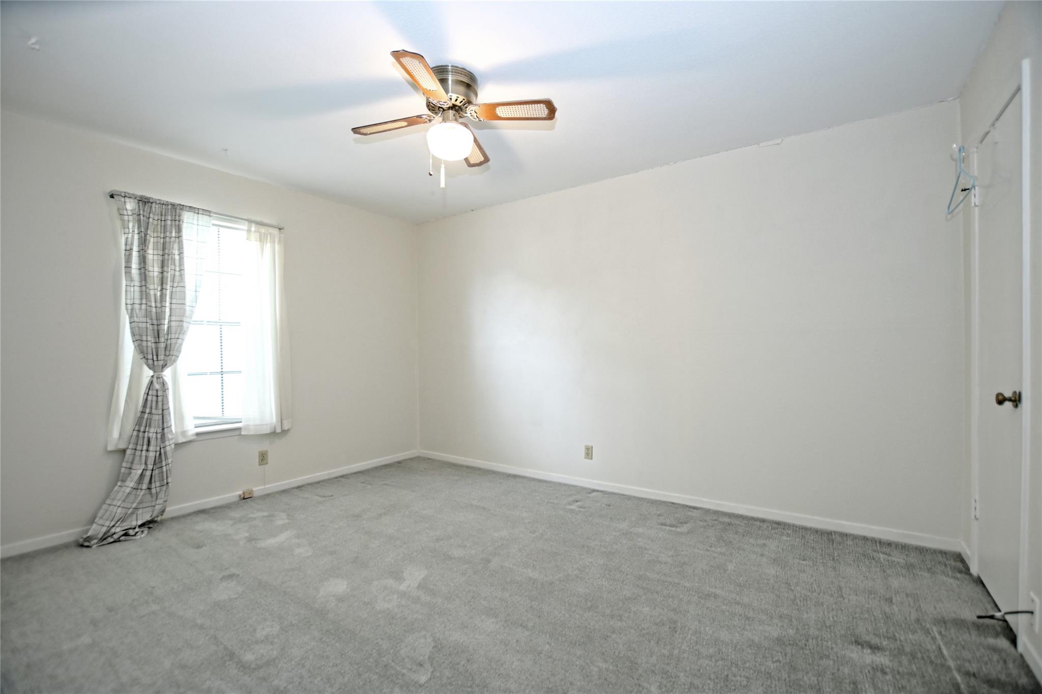 10925 Preston Trails Dr, Austin, TX 78747