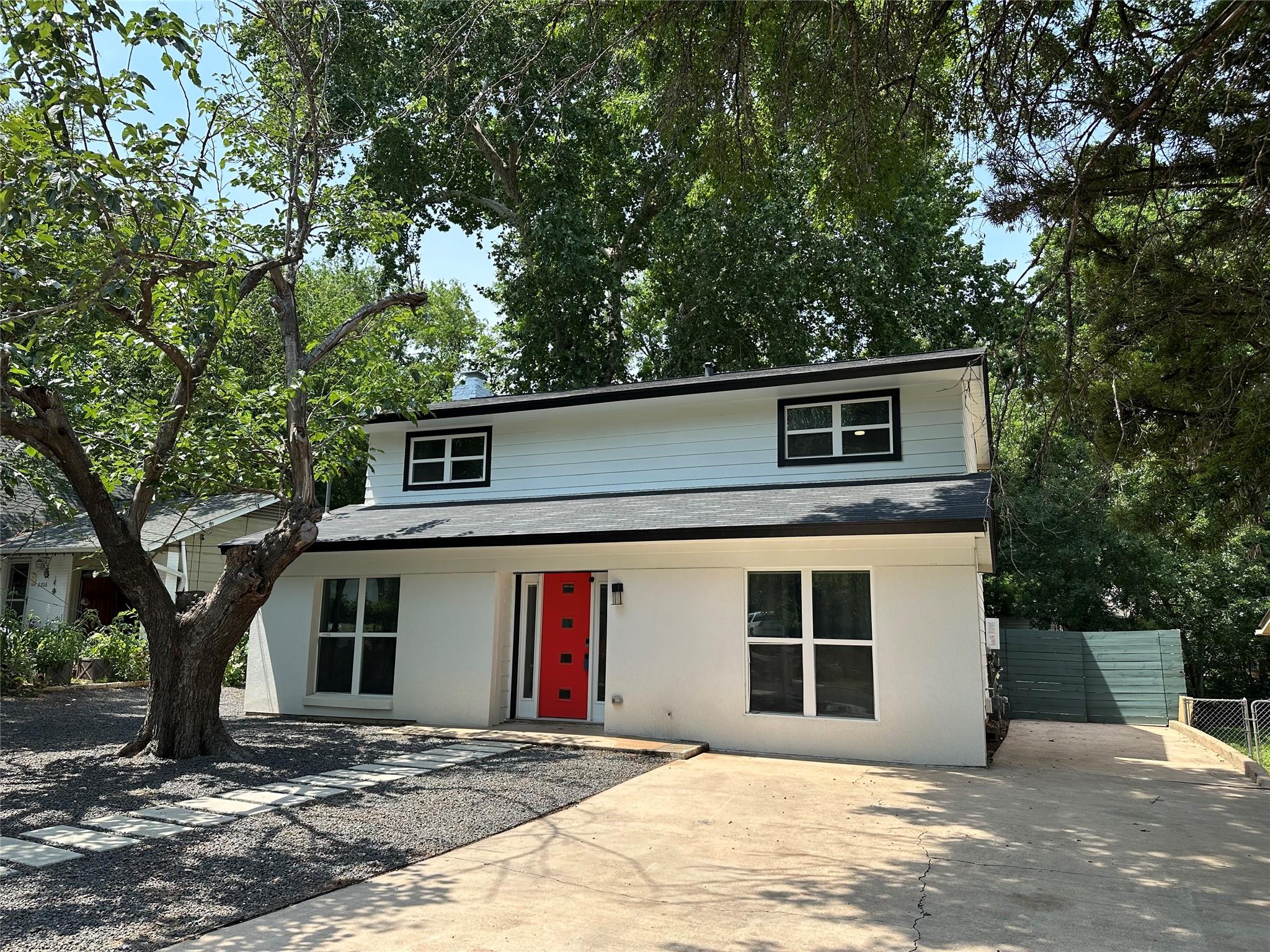 2204 Delcrest Dr, Austin, TX 78704