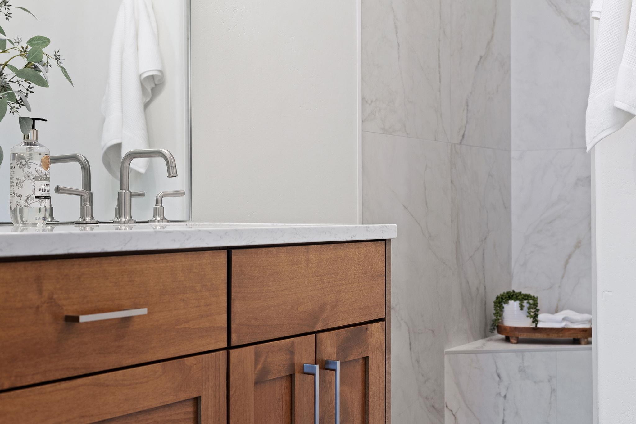 1110 Monterrey Oak Cir, Marble Falls, TX 78654