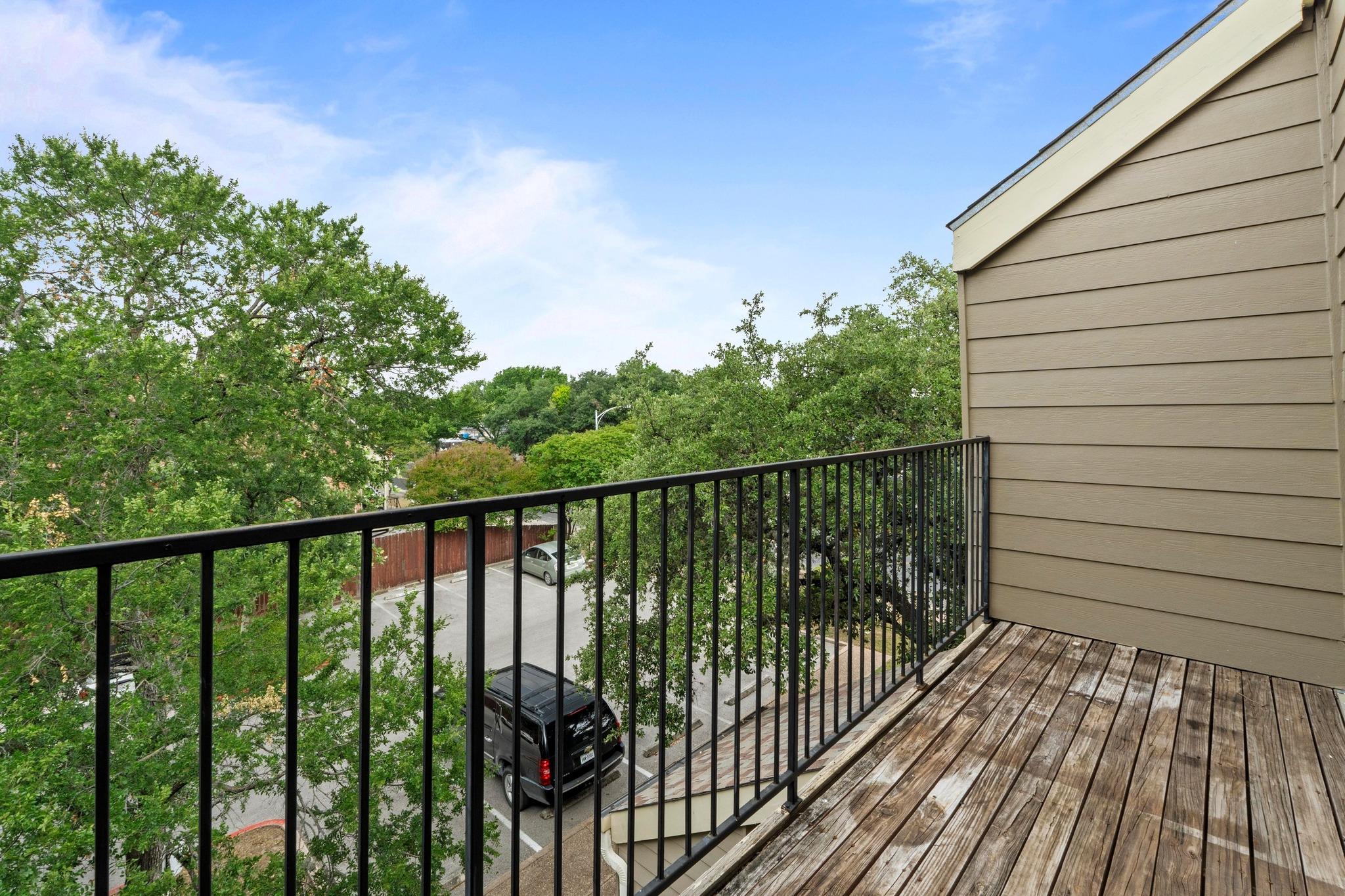 1135 Barton Hills Dr # 240, Austin, TX 78704