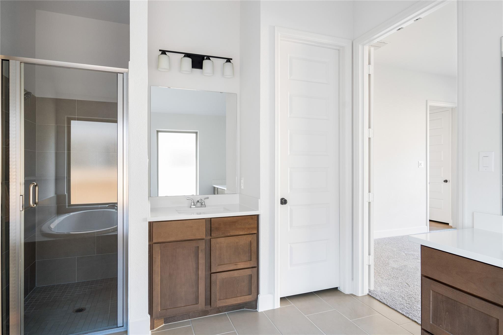 639 Bay Breeze Dr, Kyle, TX 78640