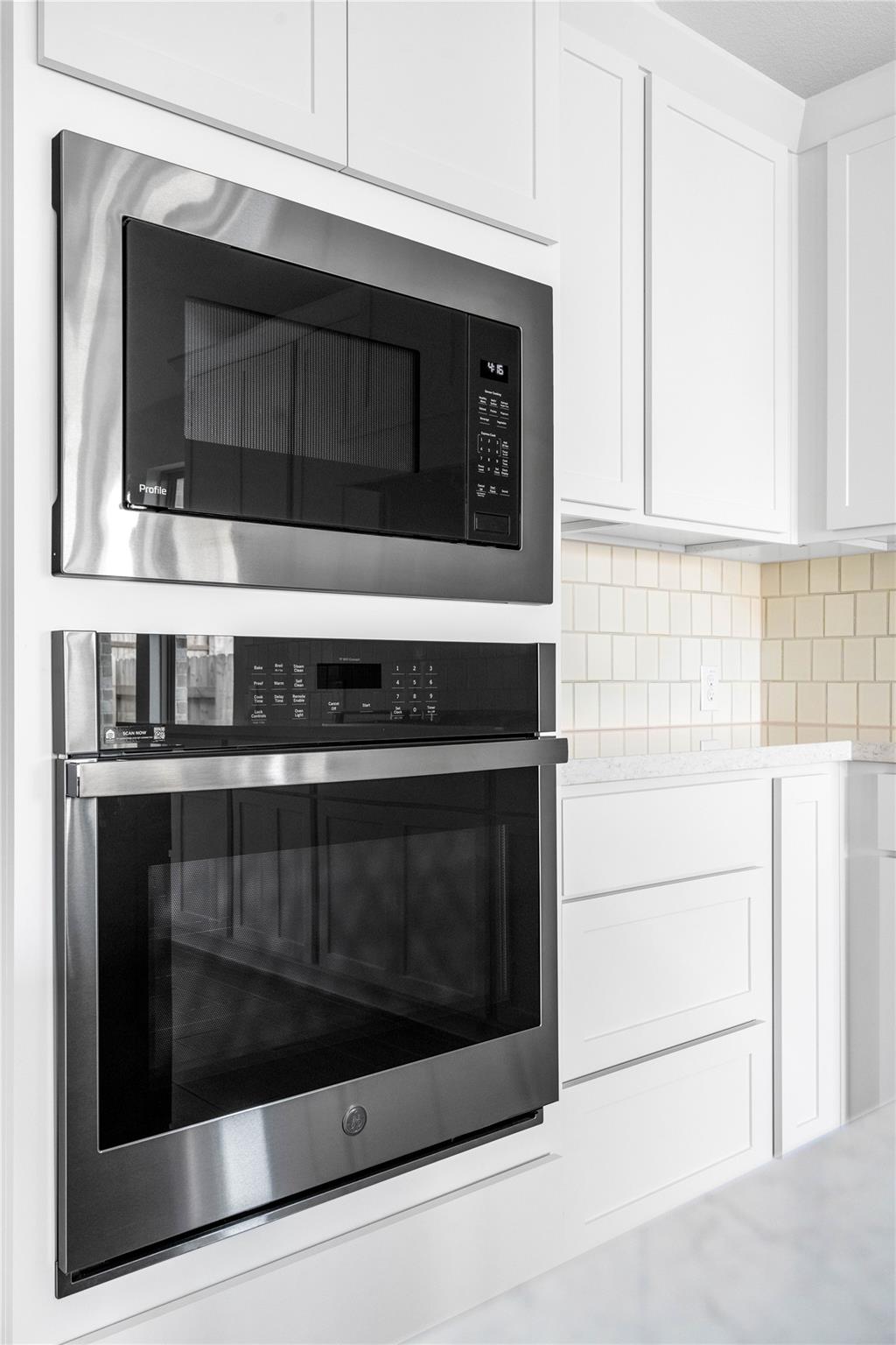 639 Bay Breeze Dr, Kyle, TX 78640