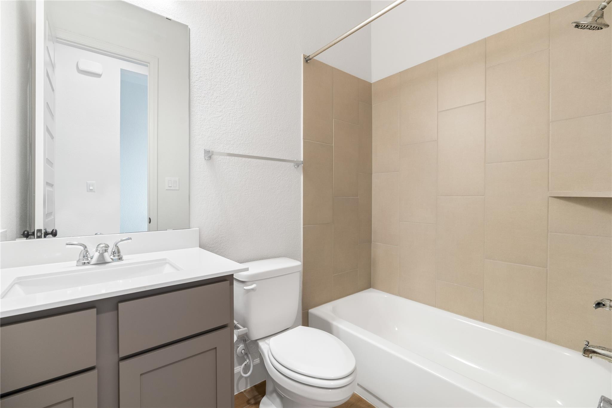 639 Bay Breeze Dr, Kyle, TX 78640