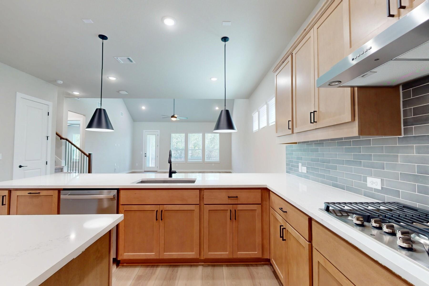 3928 Fulton Dr, Leander, TX 78641