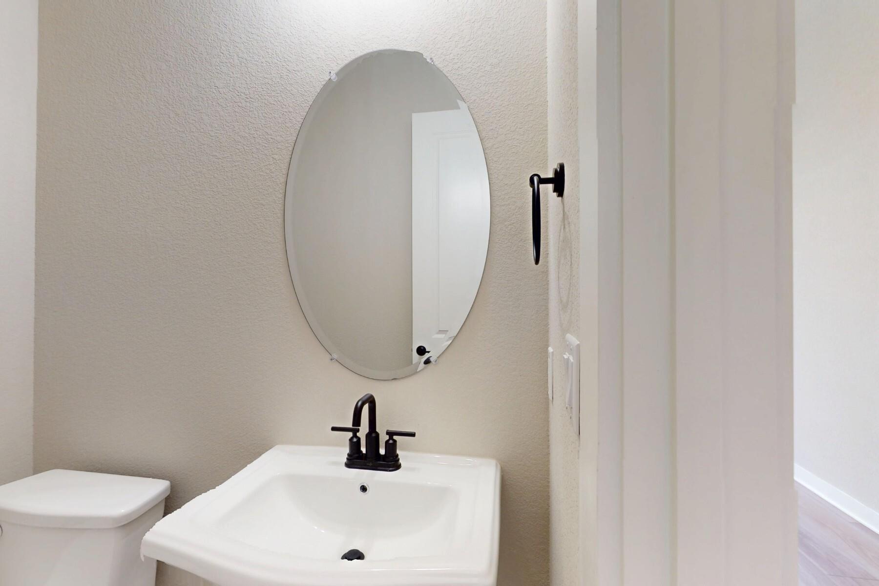 3928 Fulton Dr, Leander, TX 78641