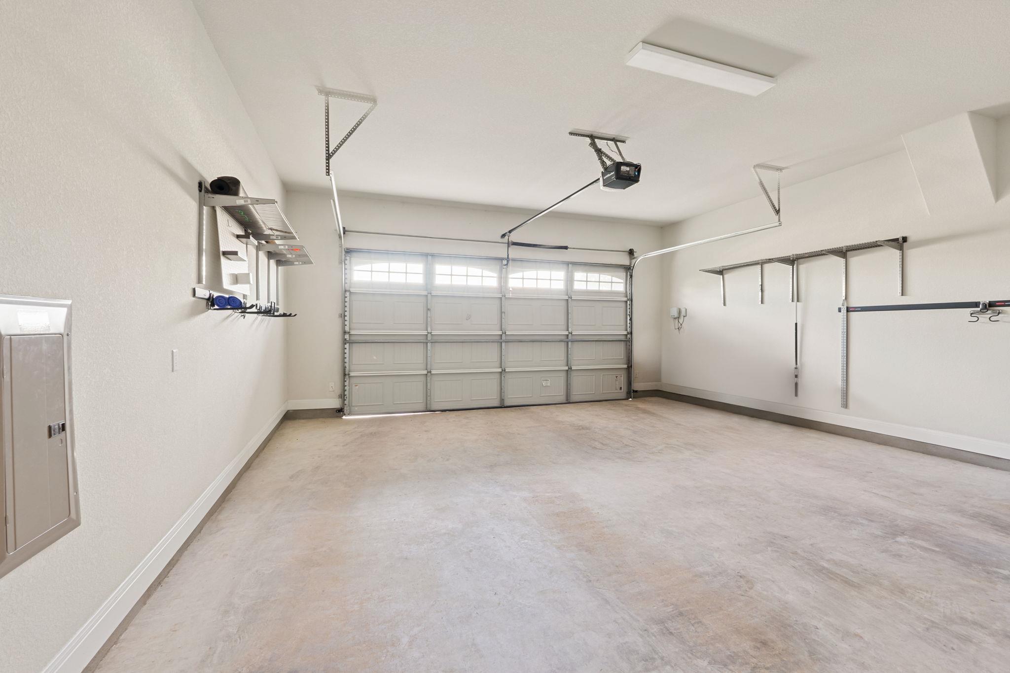 10709 Lavon Bnd, Austin, TX 78717