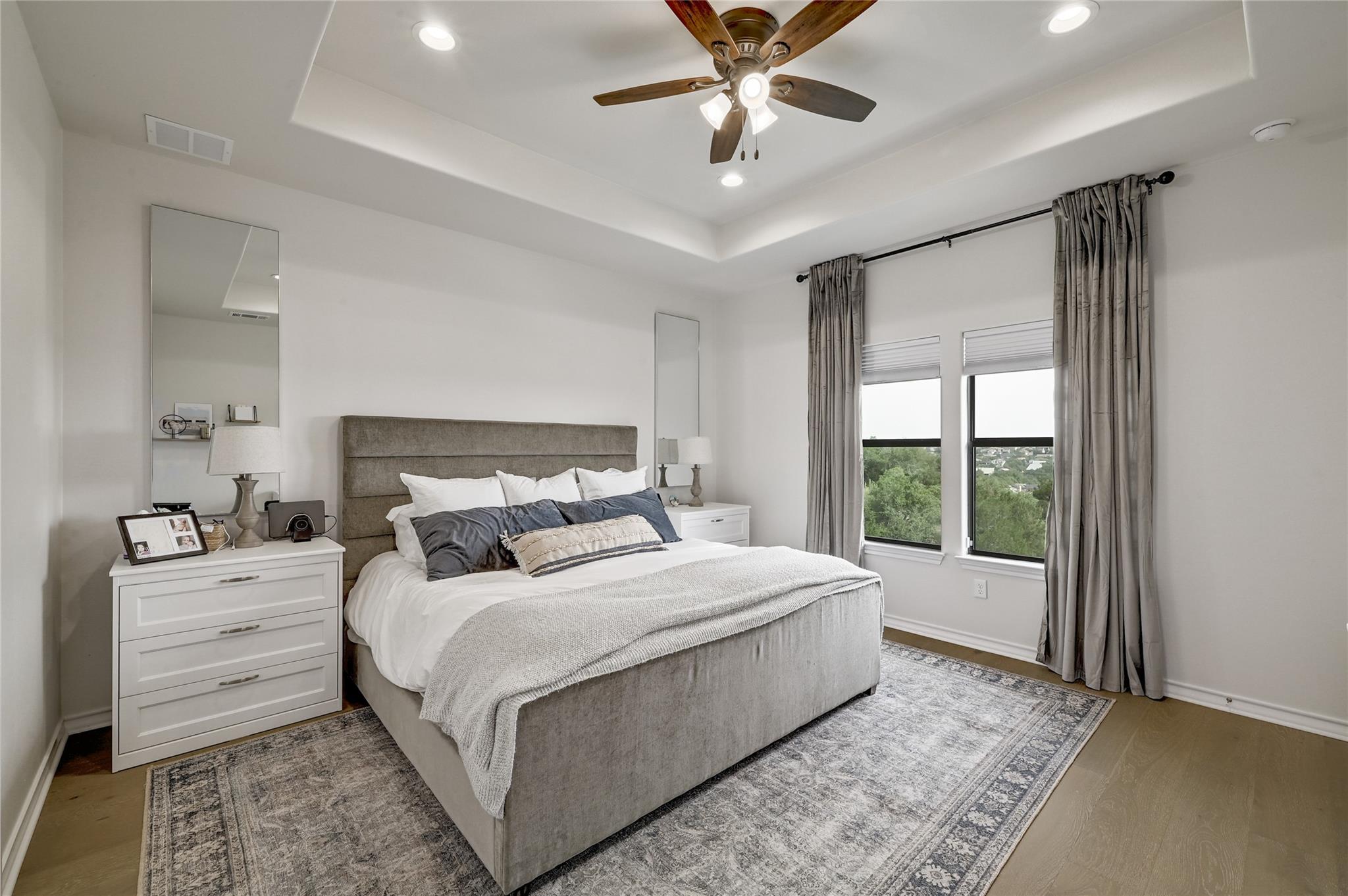 17837 Panorama Dr, Dripping Springs, TX 78620