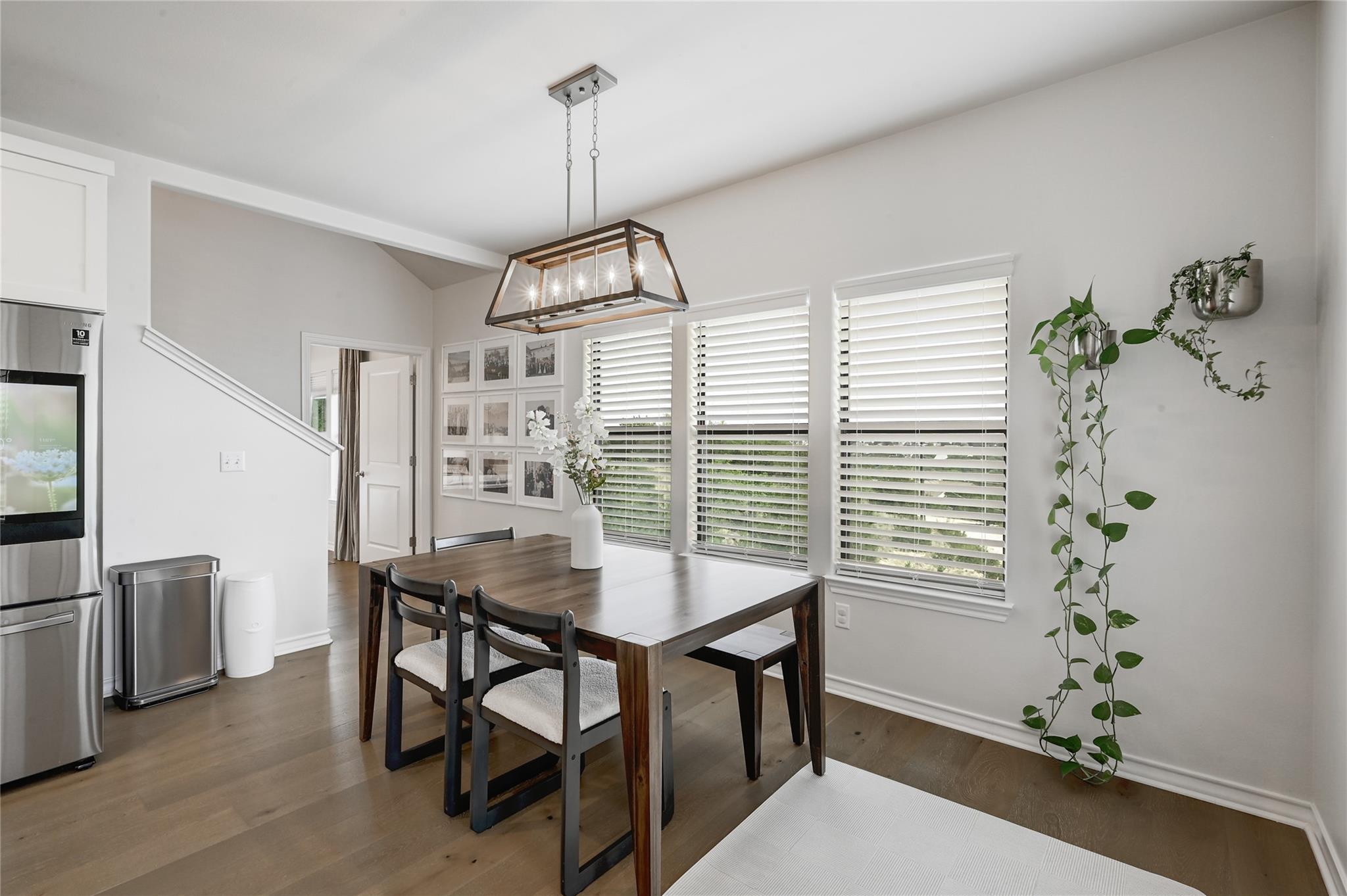 17837 Panorama Dr, Dripping Springs, TX 78620