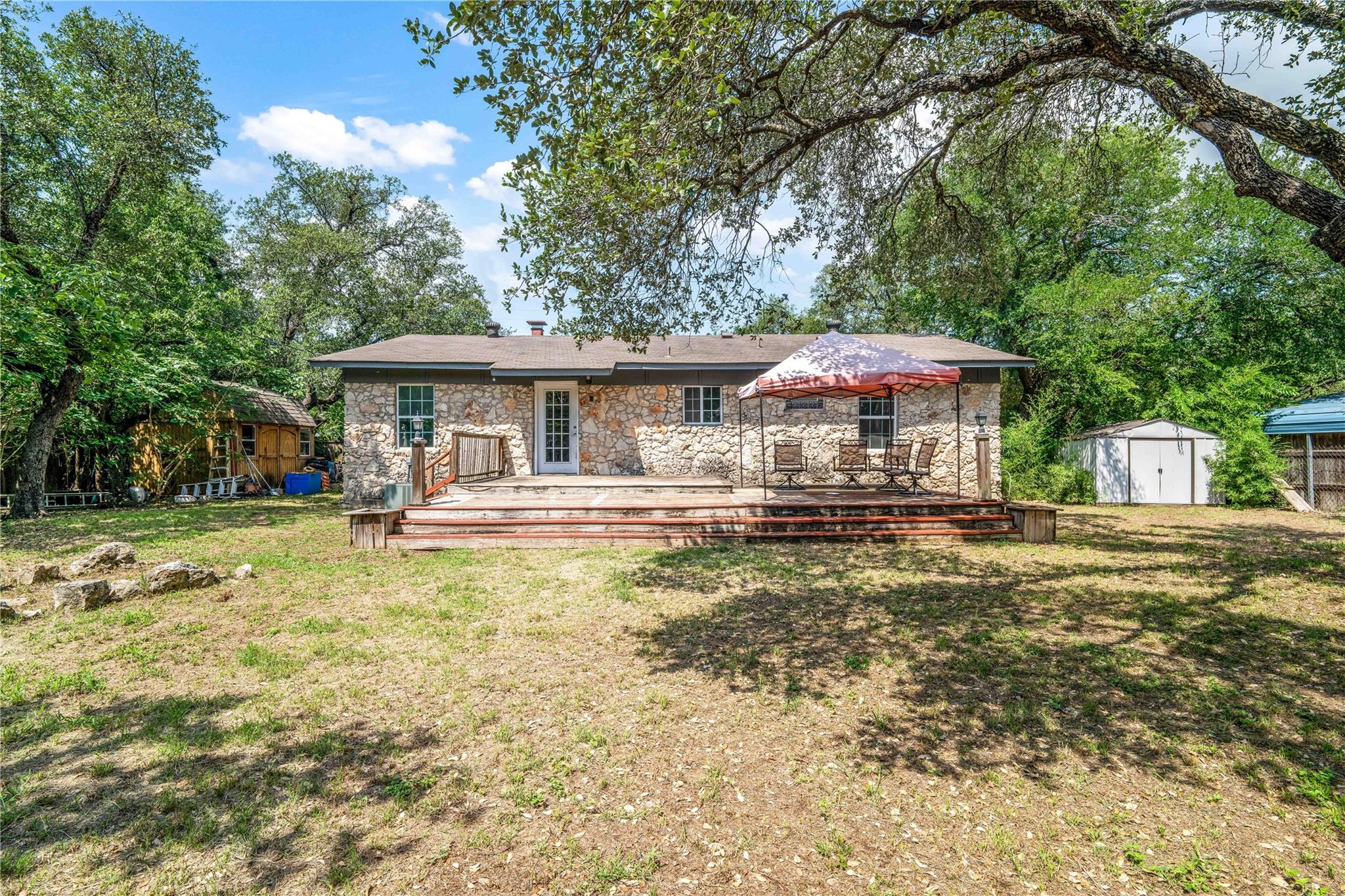 206 S Mustang Ave, Cedar Park, TX 78613