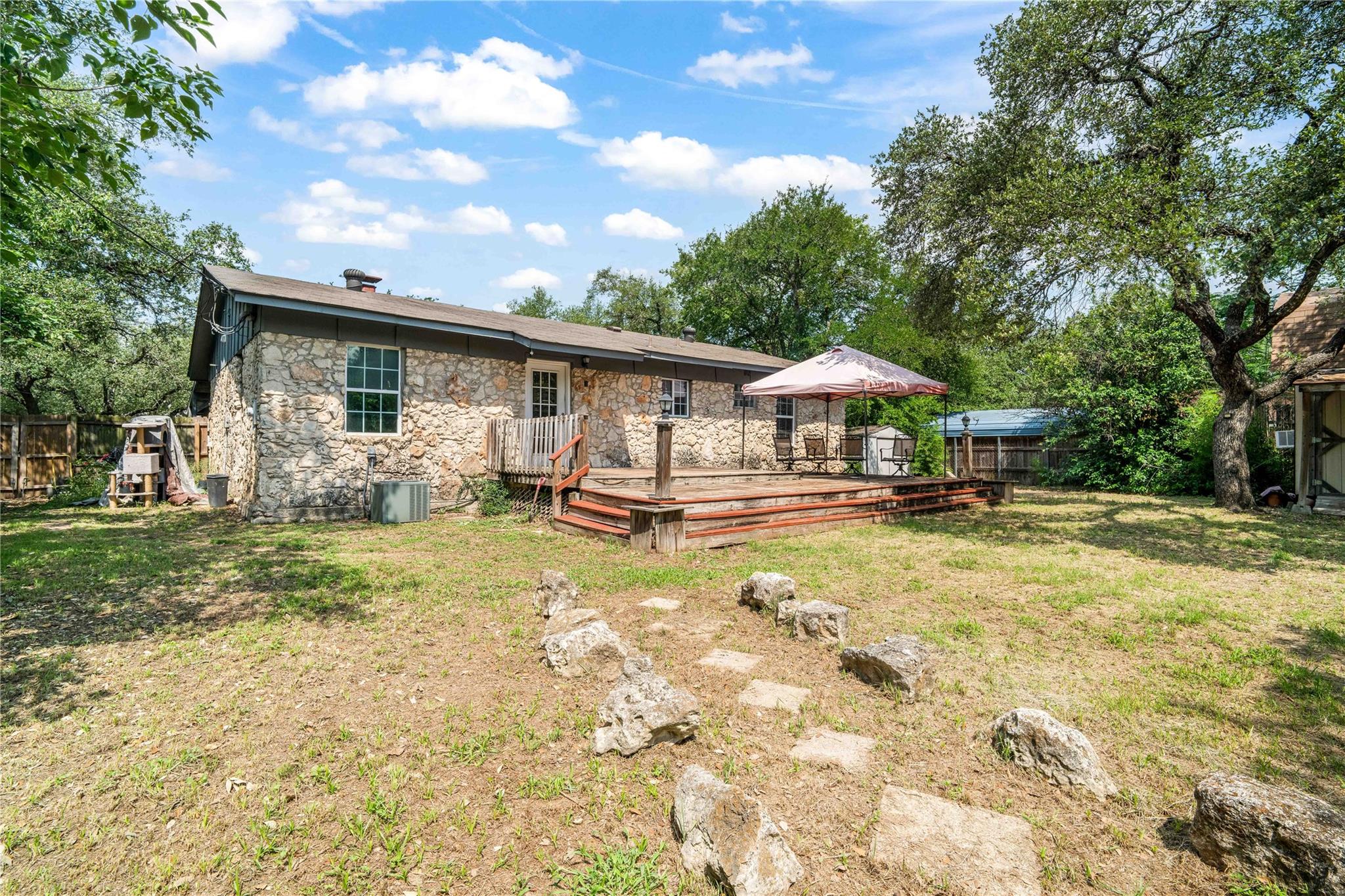 206 S Mustang Ave, Cedar Park, TX 78613