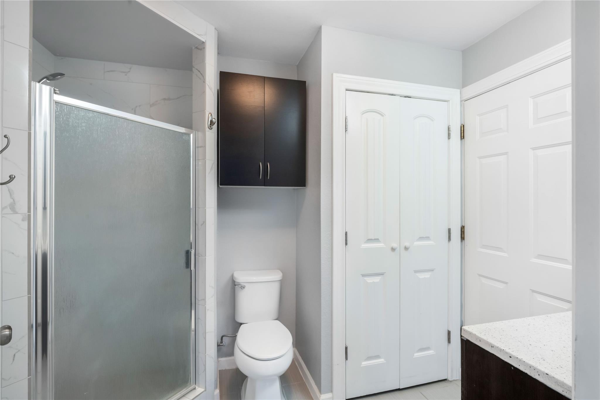206 S Mustang Ave, Cedar Park, TX 78613