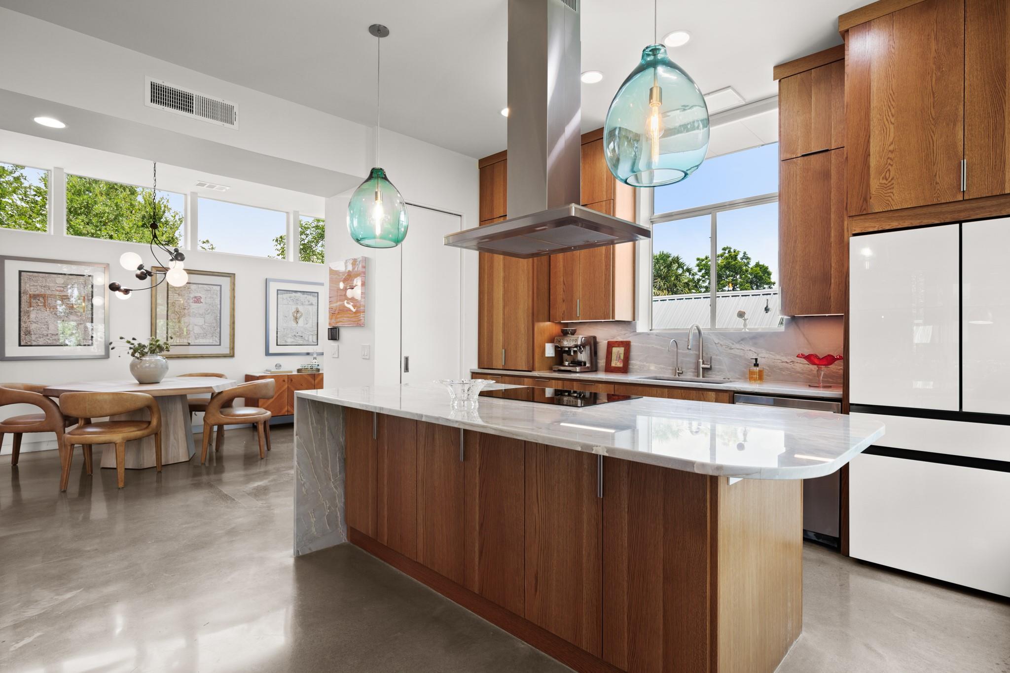 1003 E 8th St, Austin, TX 78702
