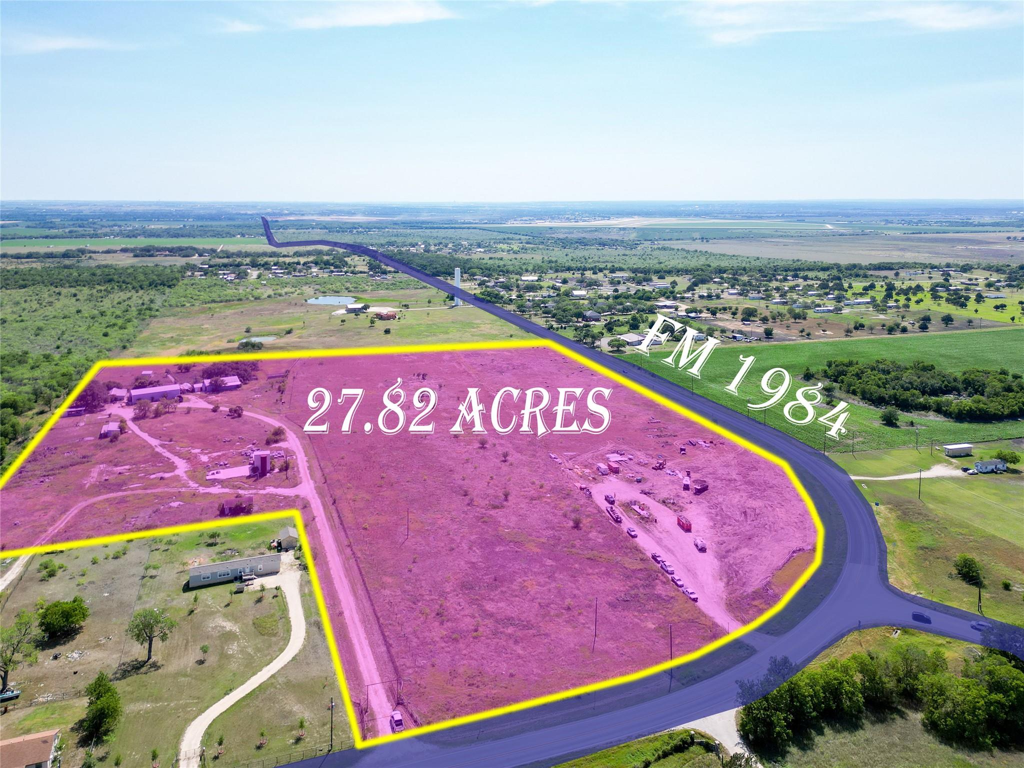 2143 Fm 1966, Maxwell, TX 78656