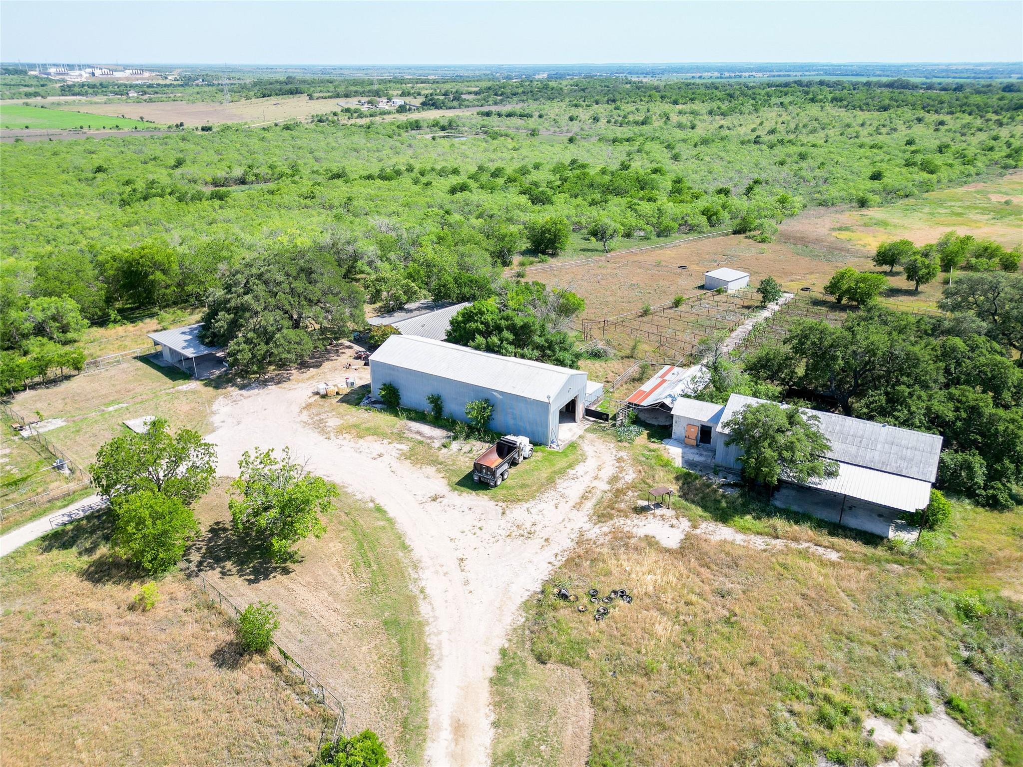 2143 Fm 1966, Maxwell, TX 78656