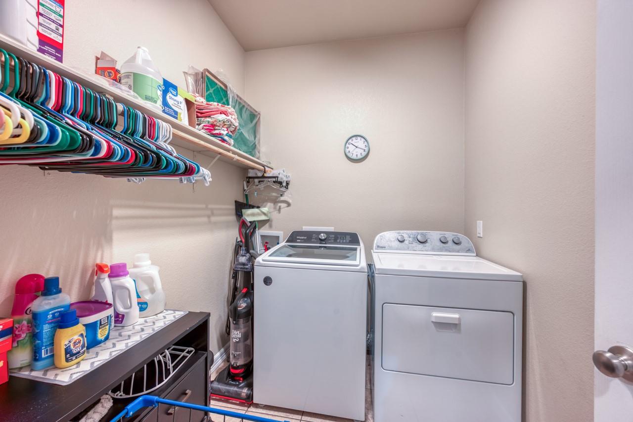 121 Cedar St, Granite Shoals, TX 78654