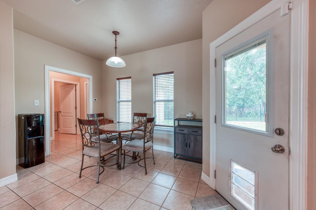 121 Cedar St, Granite Shoals, TX 78654