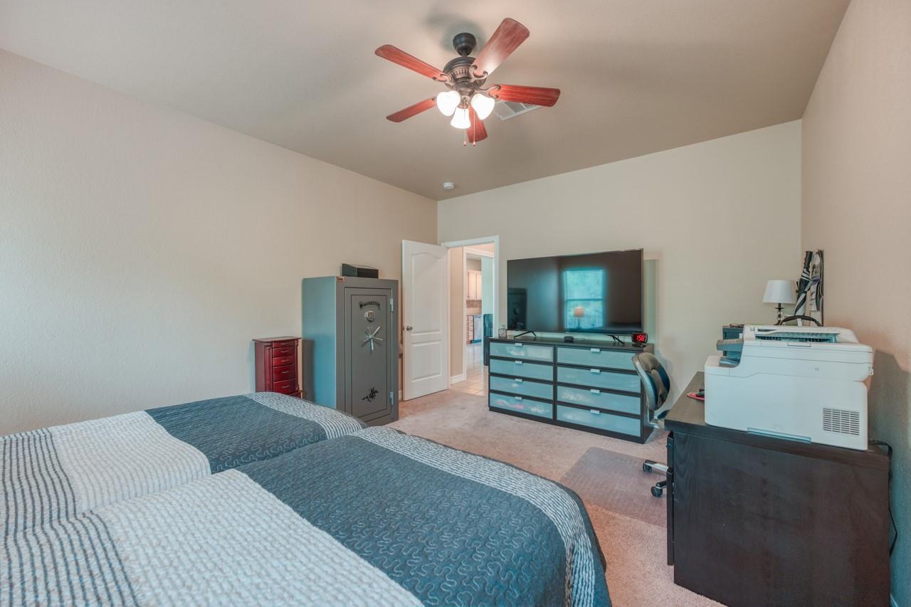 121 Cedar St, Granite Shoals, TX 78654