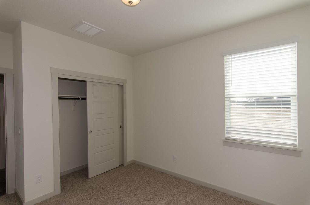 217 Deserti Rd, Leander, TX 78641