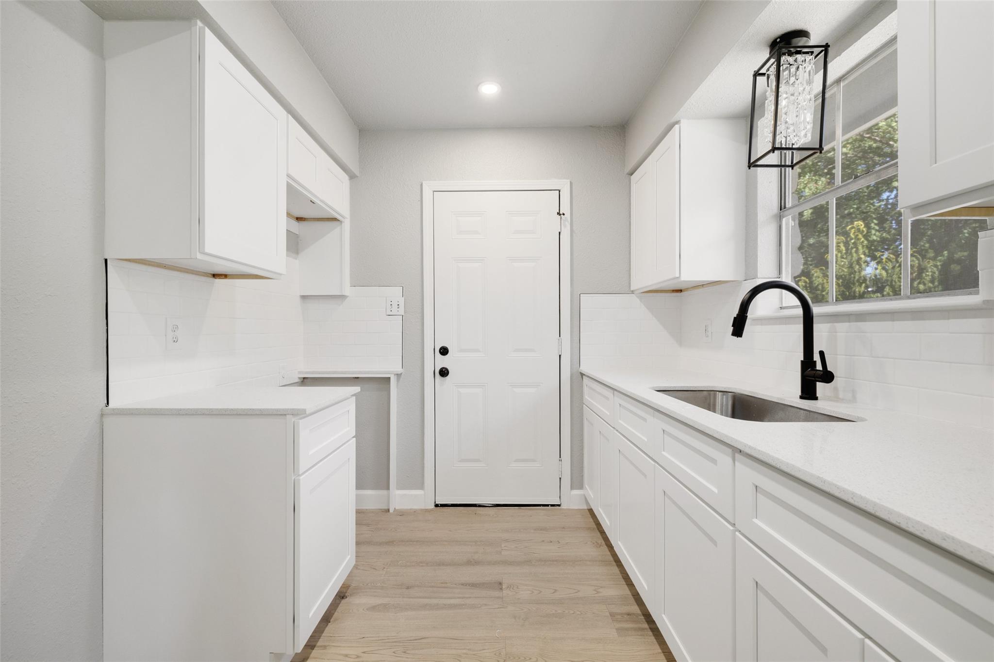 7000 Carwill Dr, Austin, TX 78724