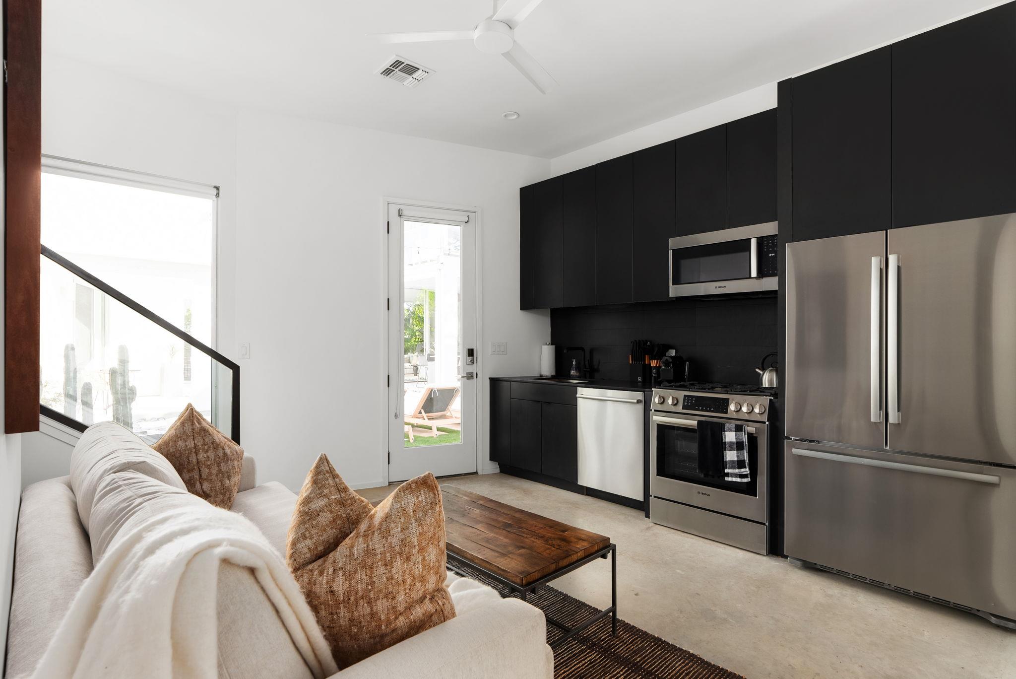 1304 Bouldin Ave, Austin, TX 78704