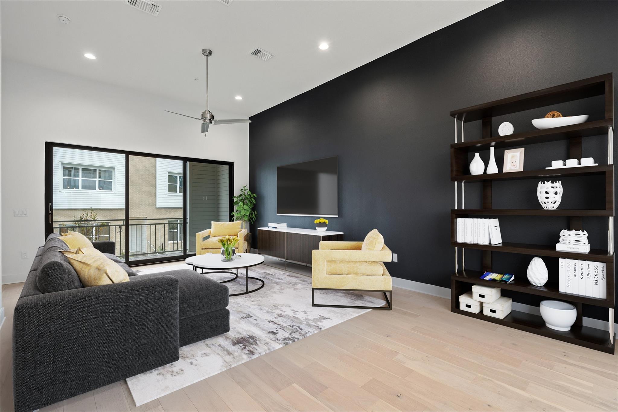 2805 Mccurdy St St # 2, Austin, TX 78723