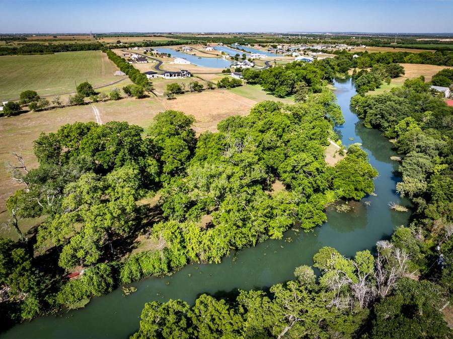 110 Rustic River Rd, Martindale, TX 78655