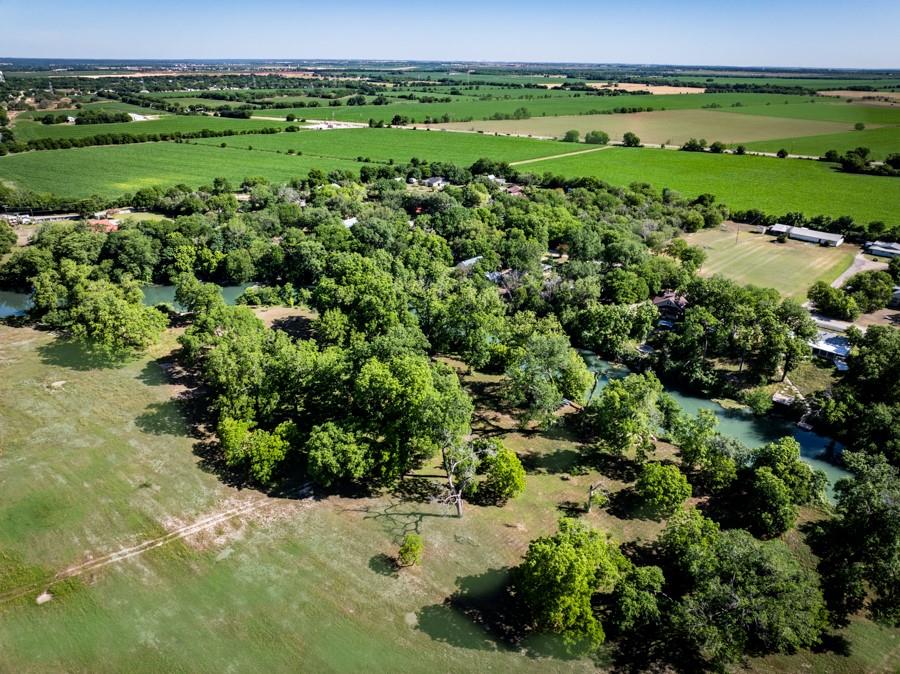110 Rustic River Rd, Martindale, TX 78655
