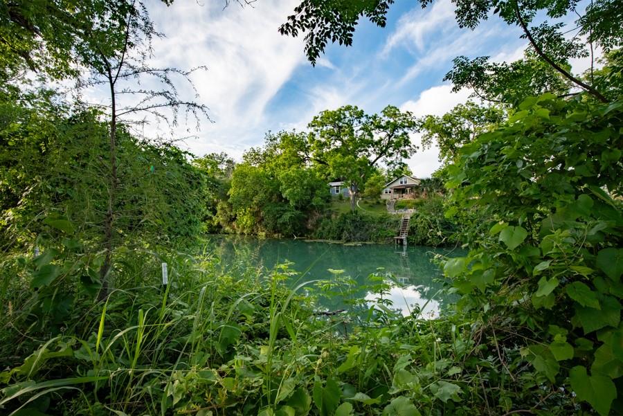 110 Rustic River Rd, Martindale, TX 78655