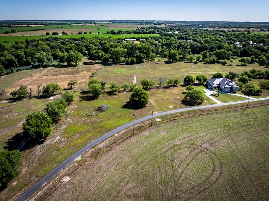 110 Rustic River Rd, Martindale, TX 78655