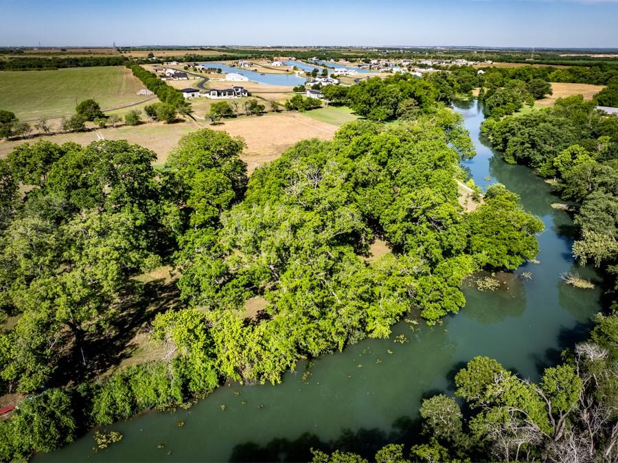 110 Rustic River Rd, Martindale, TX 78655