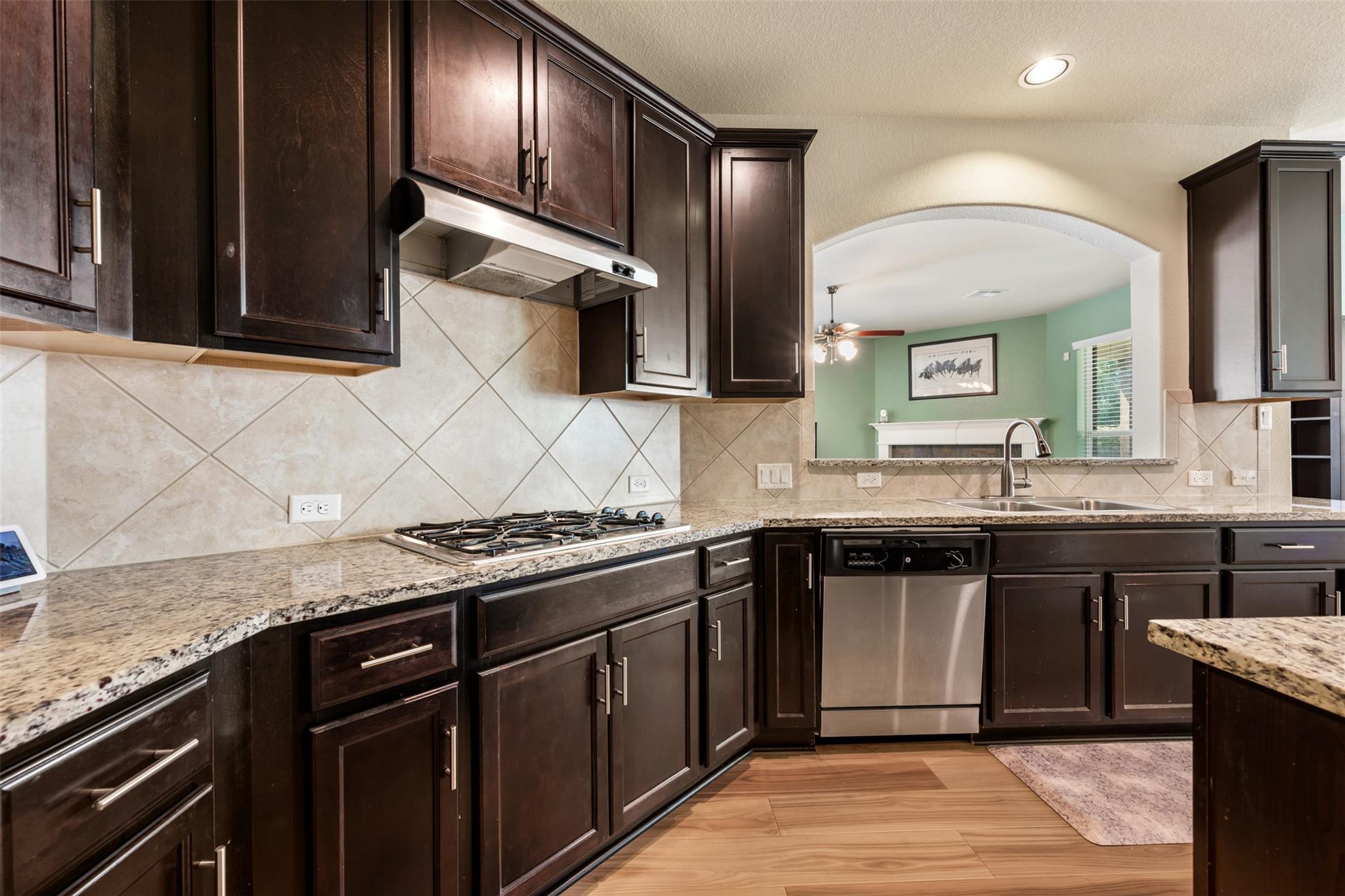 4205 Woodhaven Trl, Round Rock, TX 78665