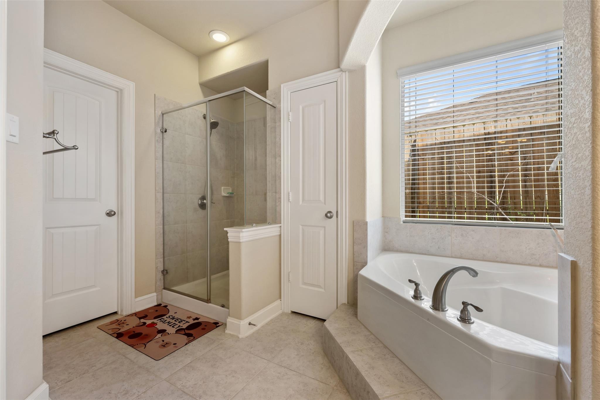 4205 Woodhaven Trl, Round Rock, TX 78665
