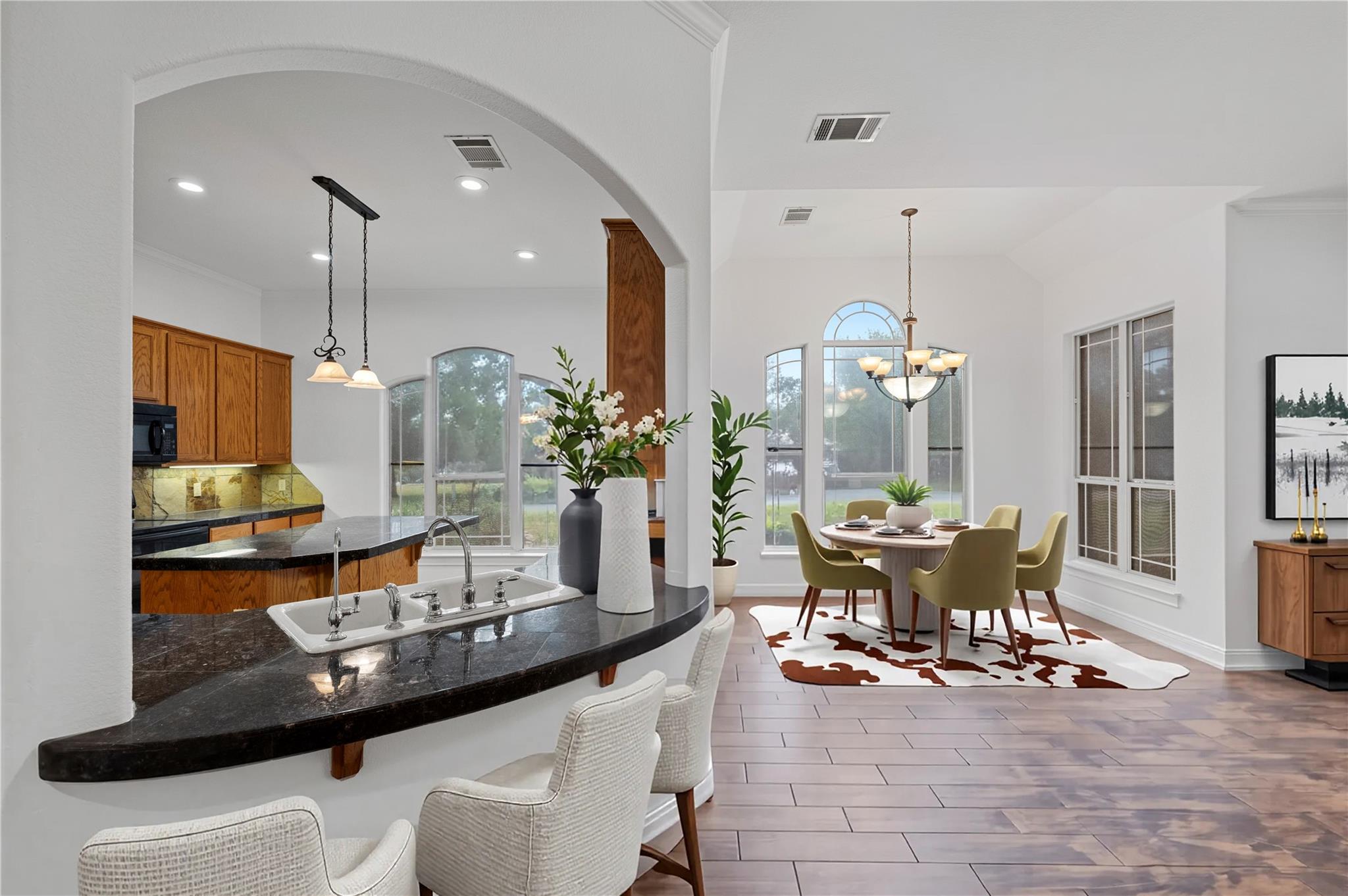 246 Whispering Valley Dr, Wimberley, TX 78676