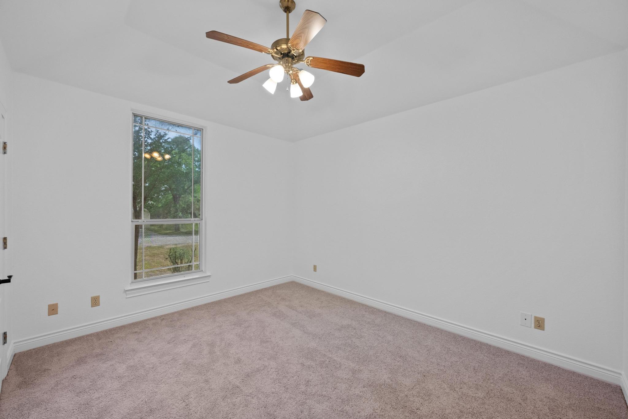 246 Whispering Valley Dr, Wimberley, TX 78676