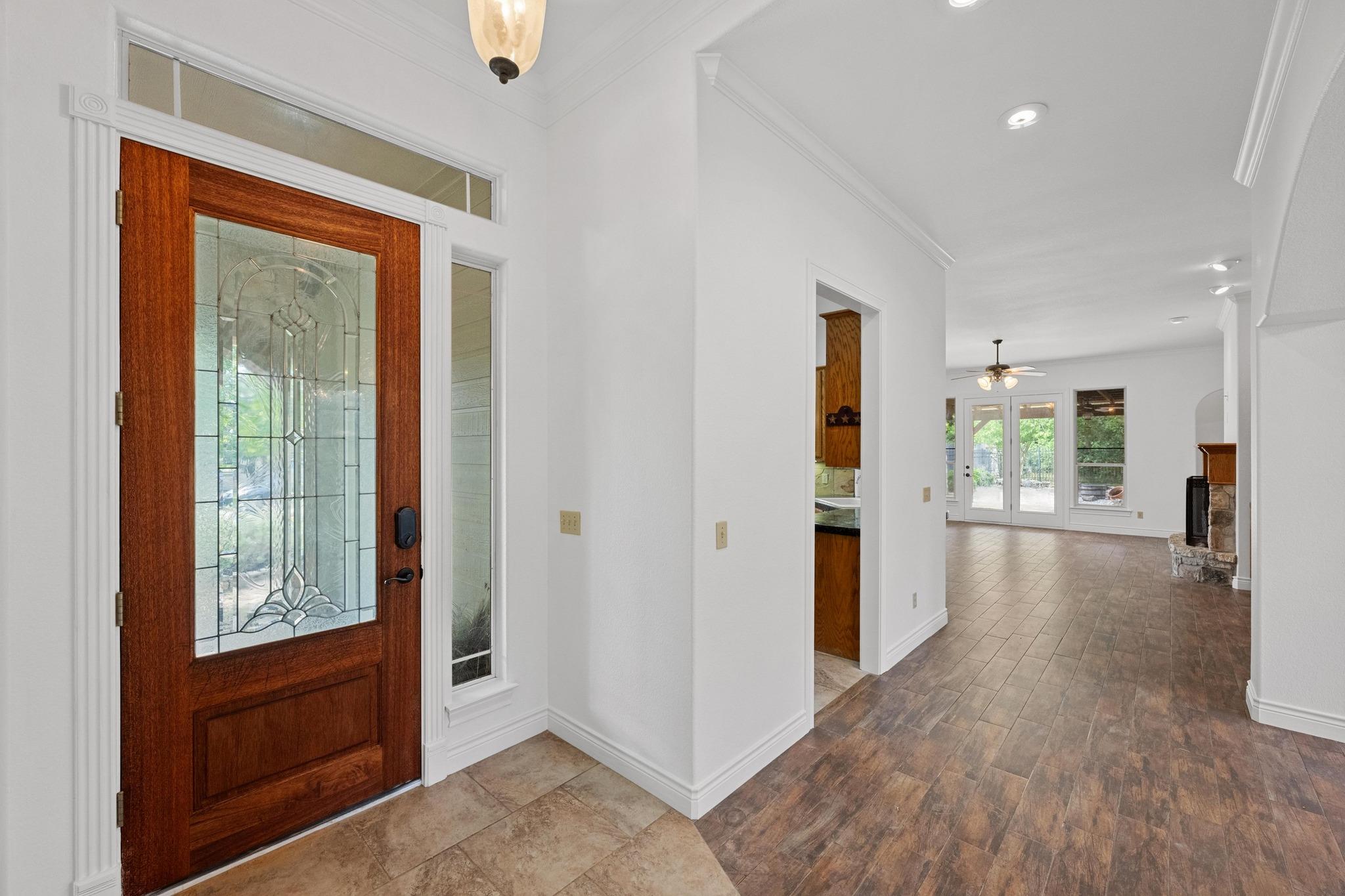 246 Whispering Valley Dr, Wimberley, TX 78676