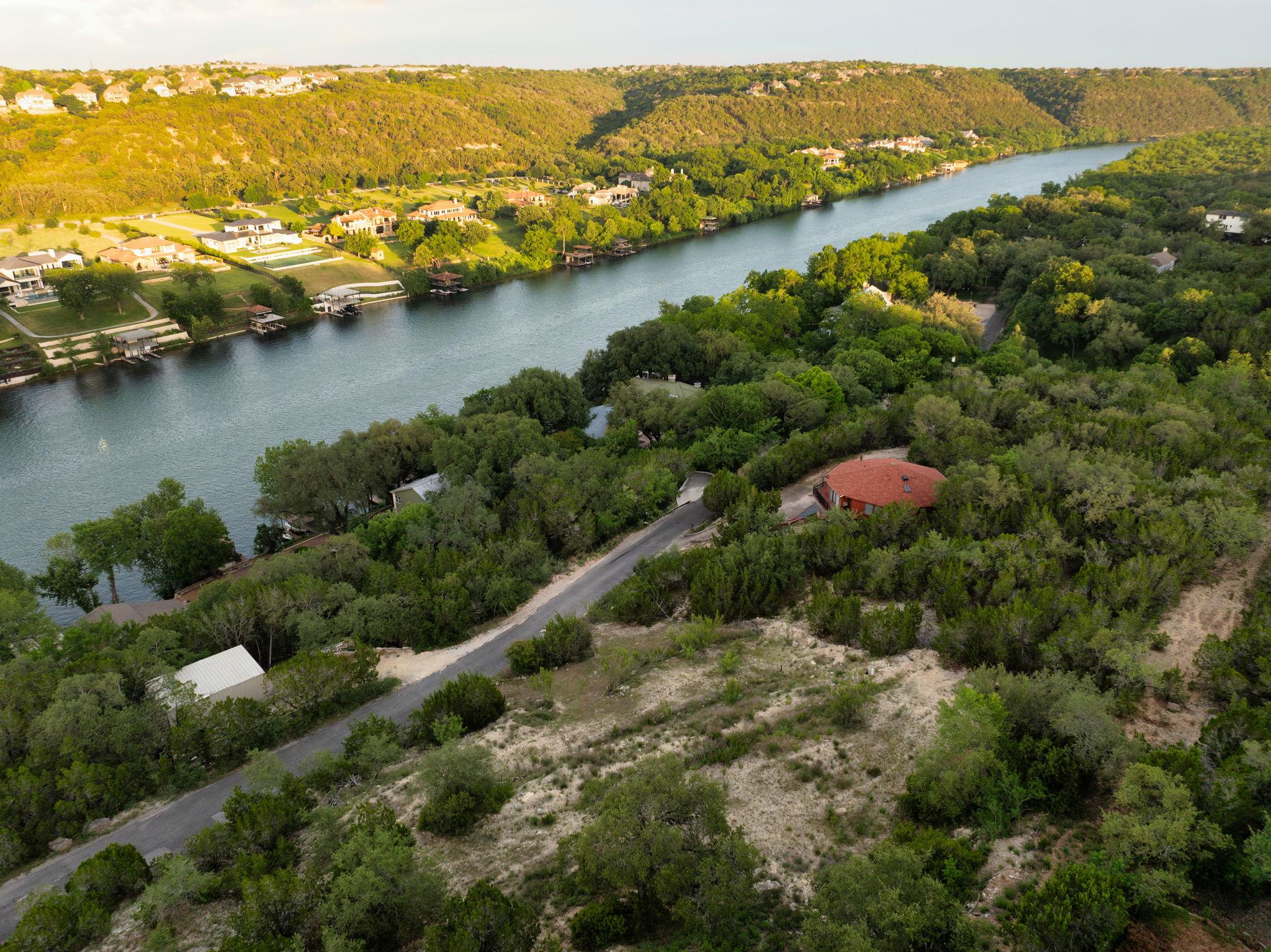2304 Big Horn Dr, Austin, TX 78734
