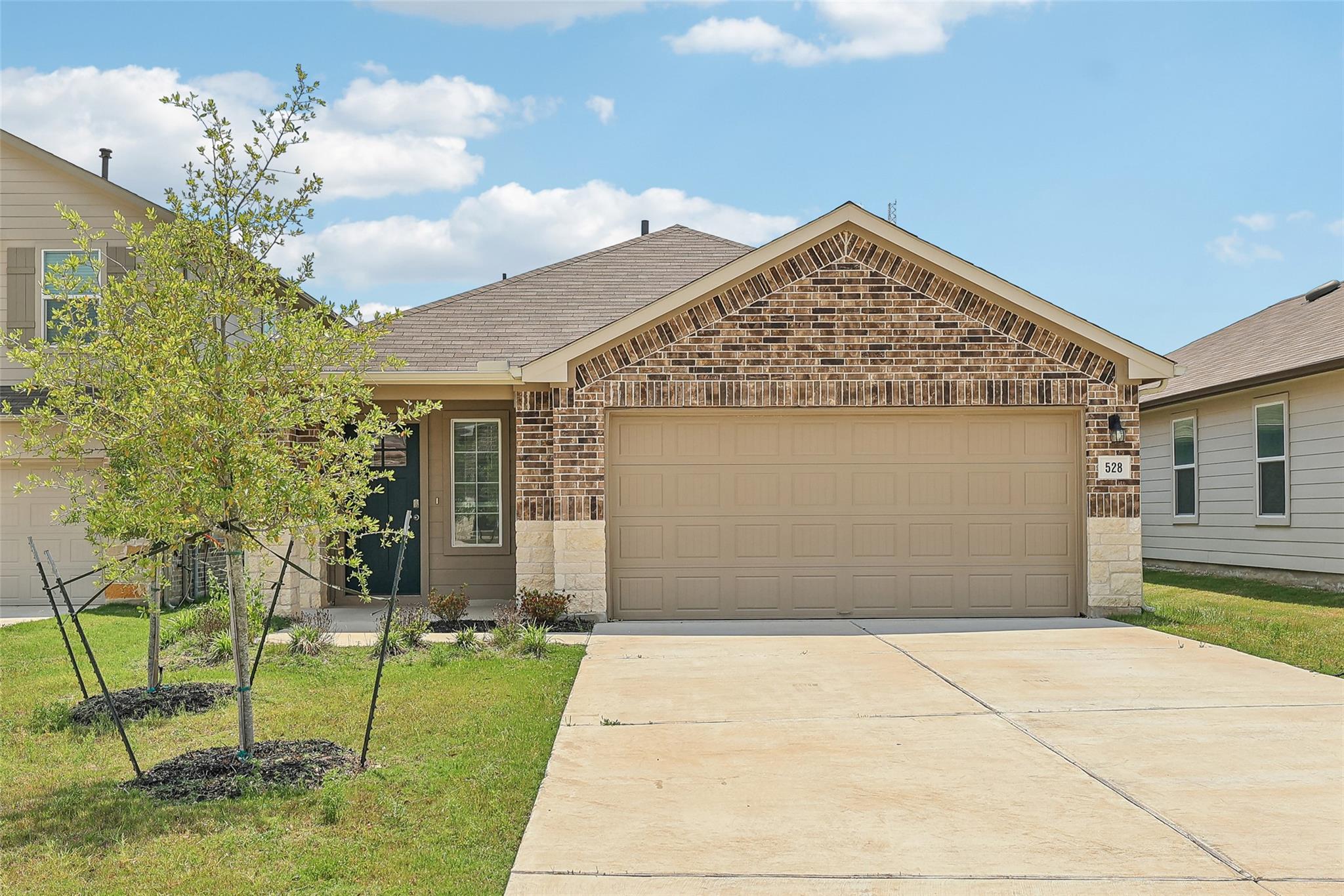 528 Evergreen Sumac Loop, Kyle, TX 78640